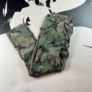 GAP Green Camouflage Pants